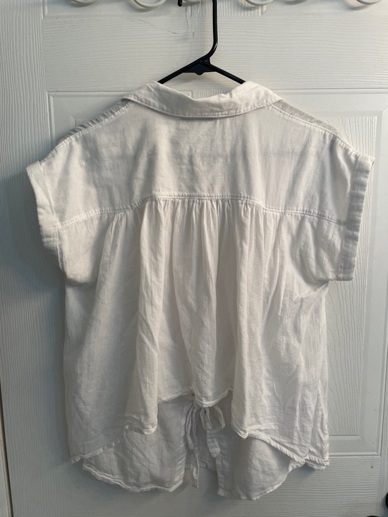 William Rast Tops - William Rast White Button-Down Short Sleeve Shirt